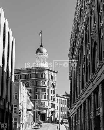 The Dome Building (Black and White) - Chattanooga, TN (2019)