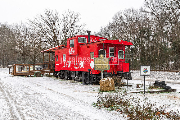Snowing on the Caboose - Helena, AL (2021)